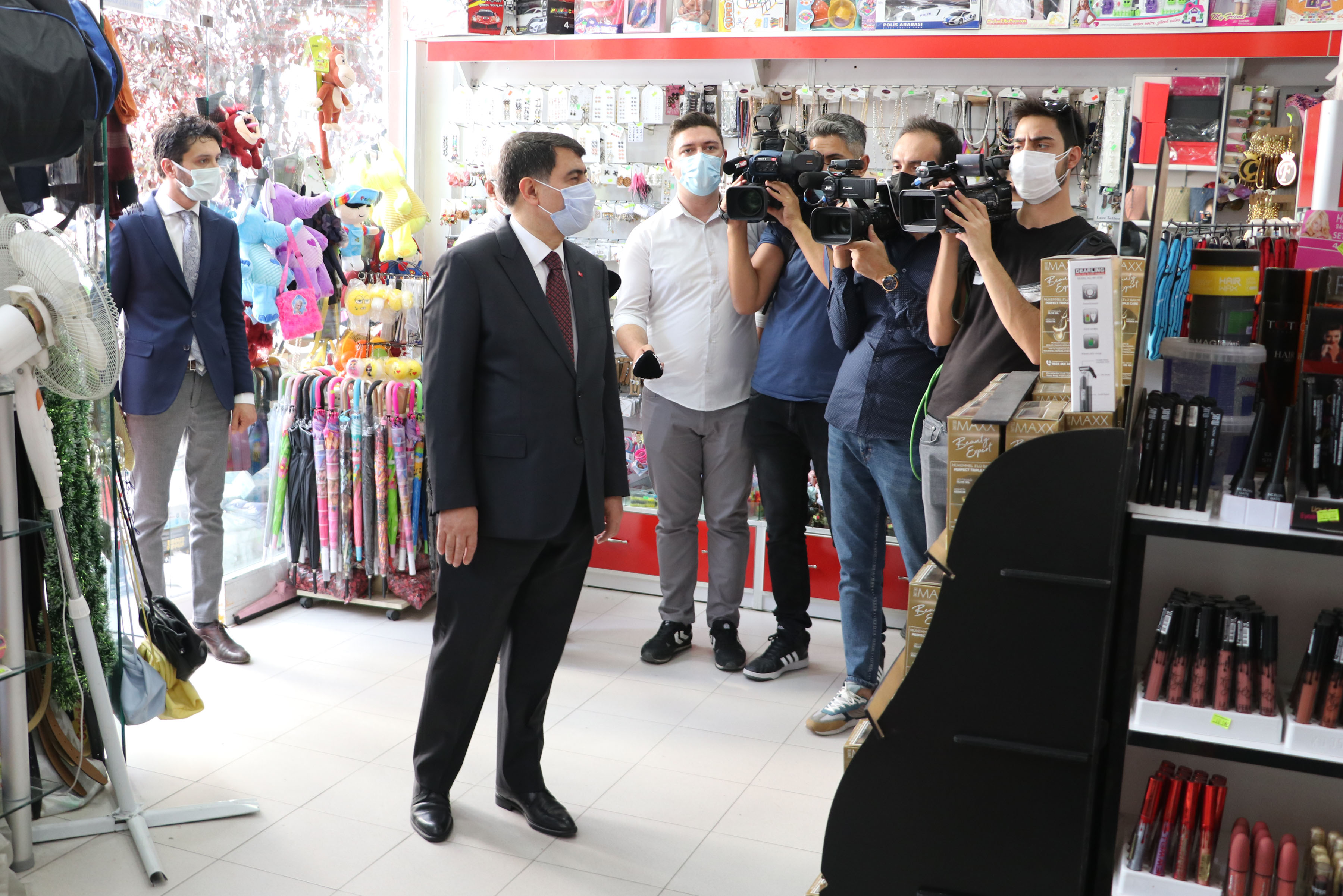 Ankara Valisi Şahin'den koronavirüs açıklaması: Vaka artış hızımız yavaşladı