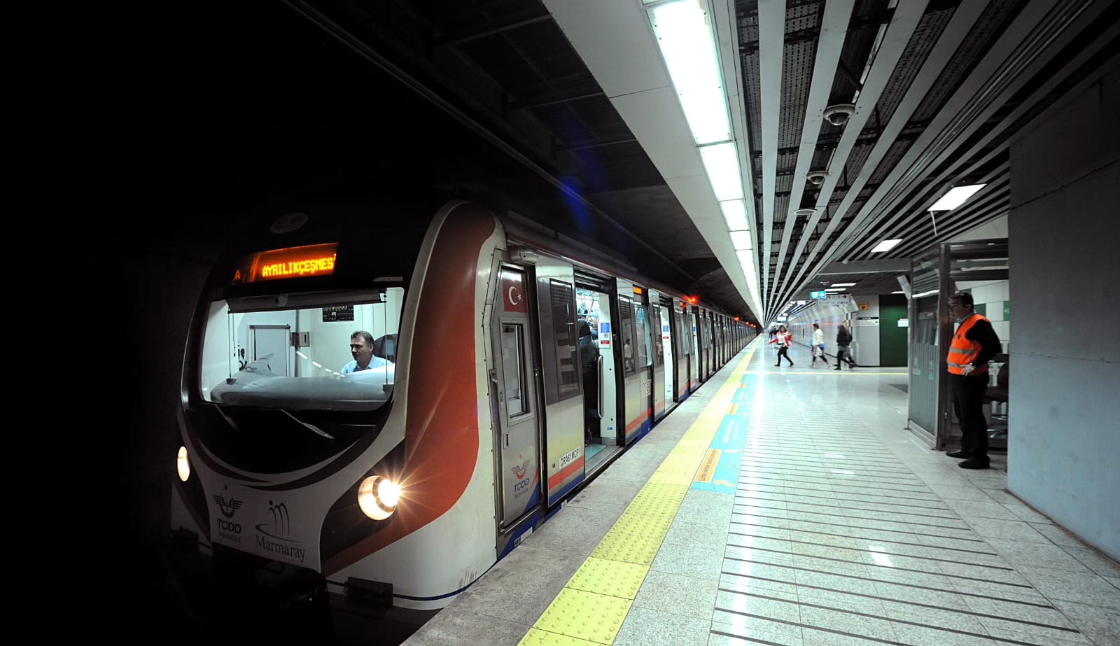 İstanbulluları sevindiren Marmaray kararı! Aktarma yaparken tam ücret alınmayacak