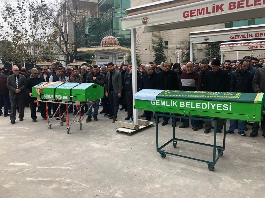 Eski sevgilisi ve kardeşini boğazlarını keserek öldüren sanığa 2 kez müebbet talebi