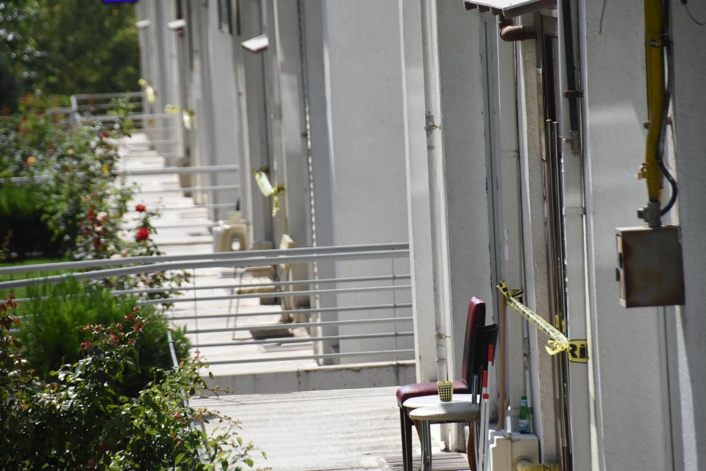 Apartman görevlisi koronavirüse yakalanınca 500 kişi karantinaya alındı