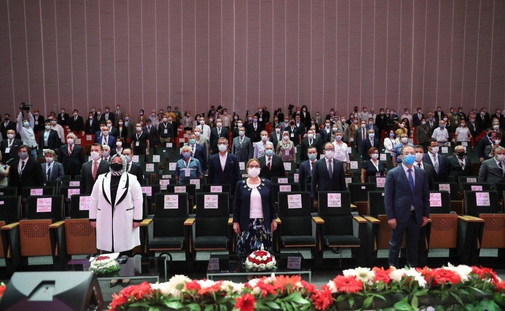 Bakan Pekcan: Esnafa 9 ayda 35 milyar lira destek