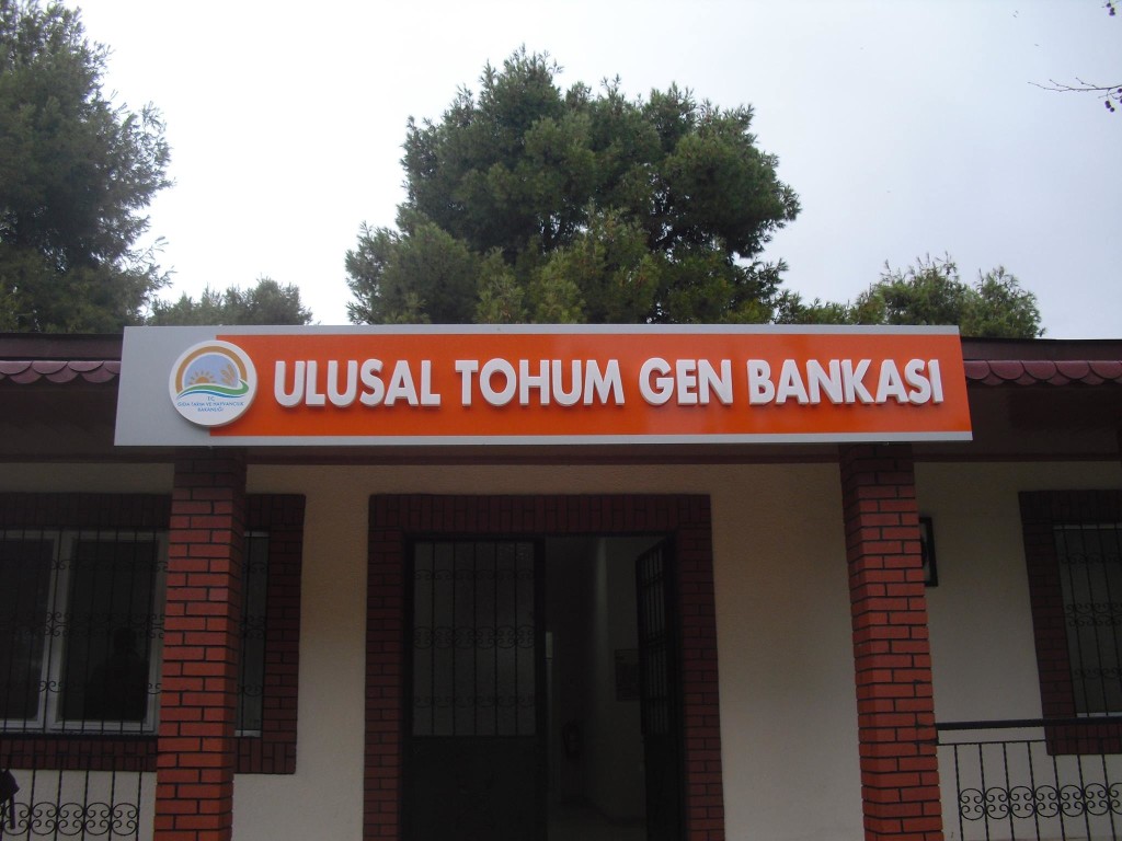 Bakan Pakdemirli'den 'Gen Bankası' açıklaması