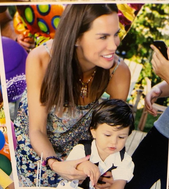 Ebru Şallı oğlunun doğum gününü kutladı!