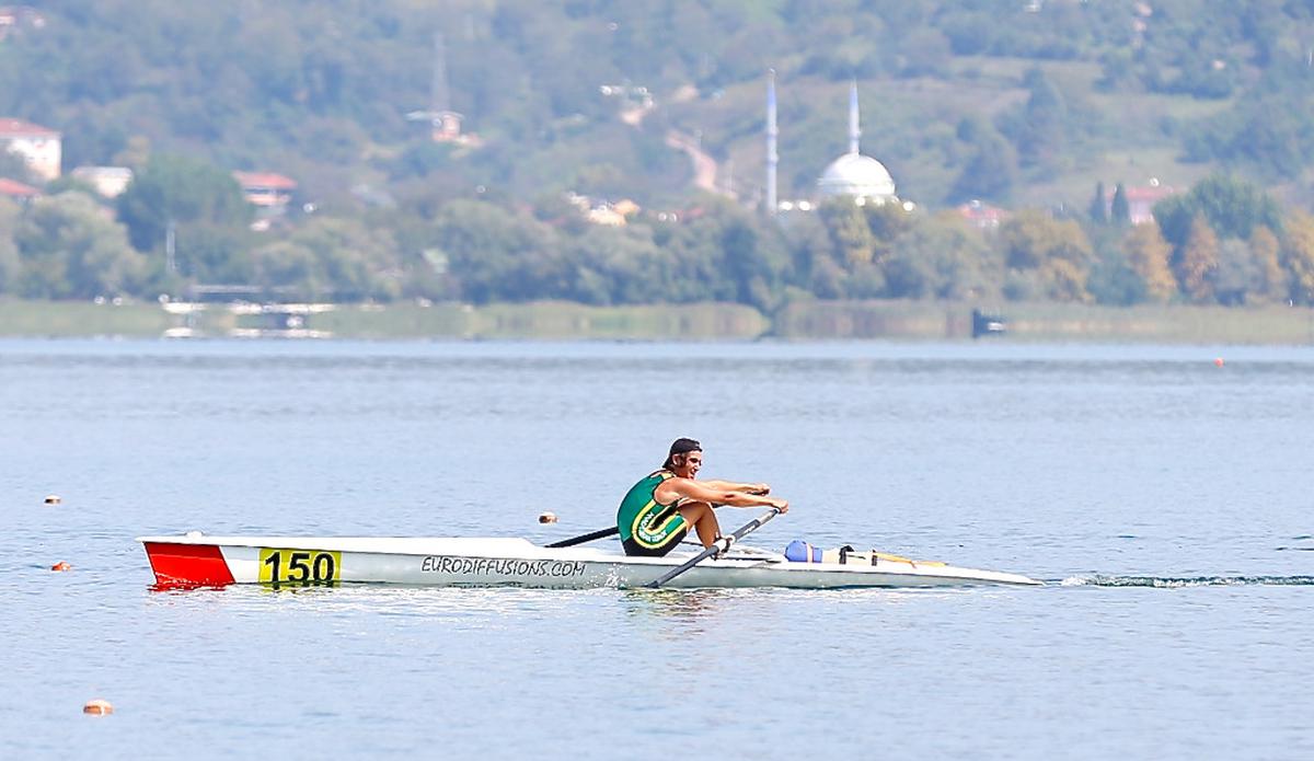 Sapanca'da 'Deniz Küreği Türkiye Şampiyonası eleme yarışları' heyecanı