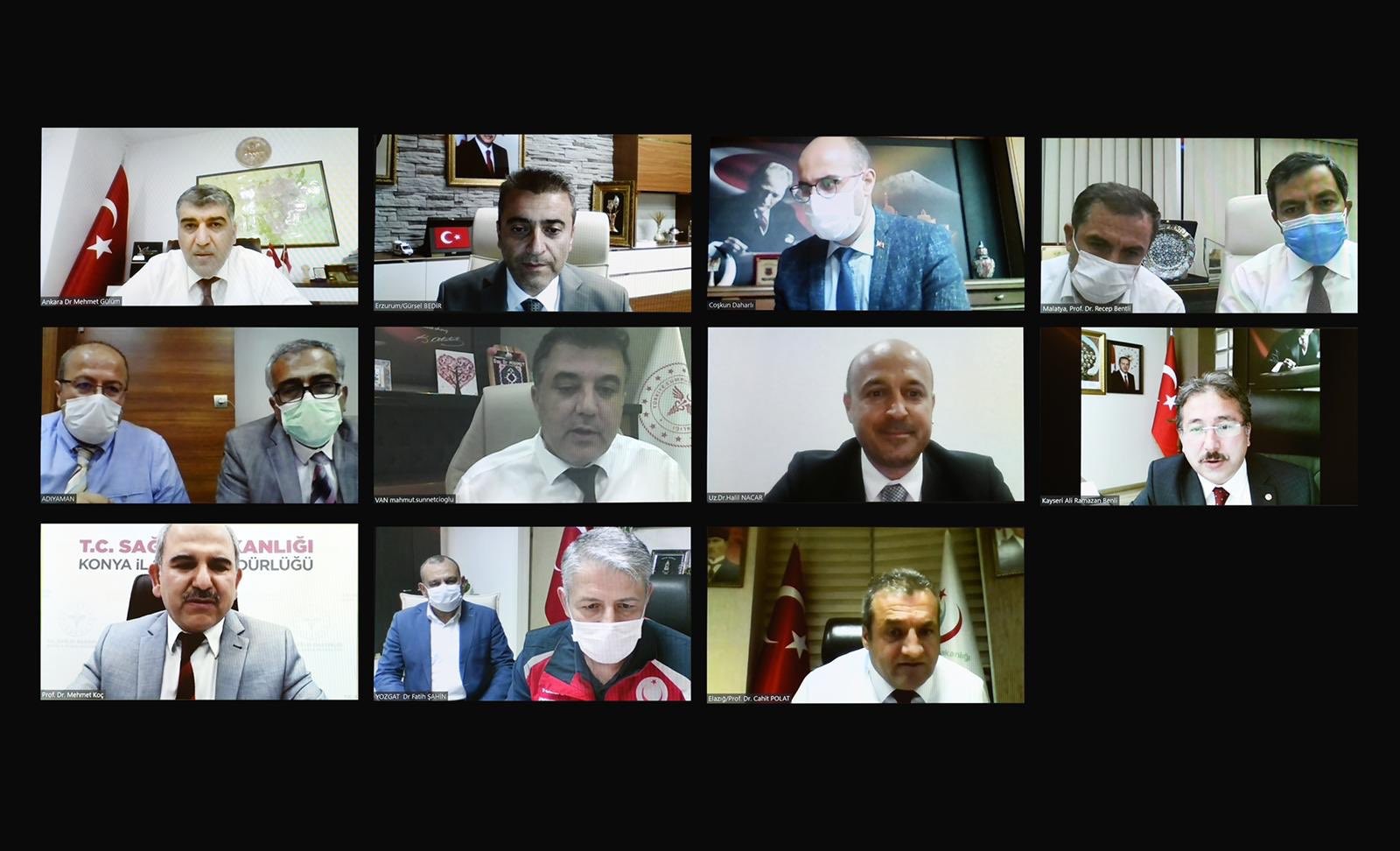 Bakan Koca'dan kritik toplantı: 11 ilin Sağlık Müdürü ile görüştü