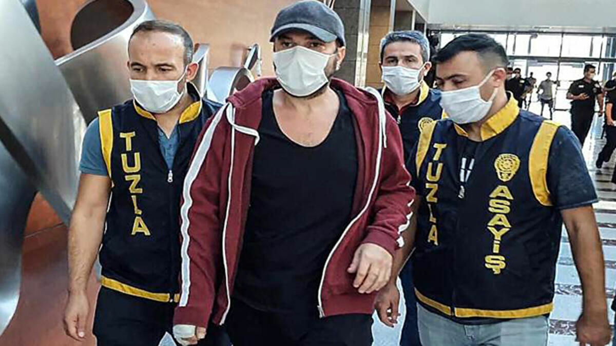 Halil Sezai'nin komşusundan baltalı fotoğraf açıklaması: Tamamen sahte! 