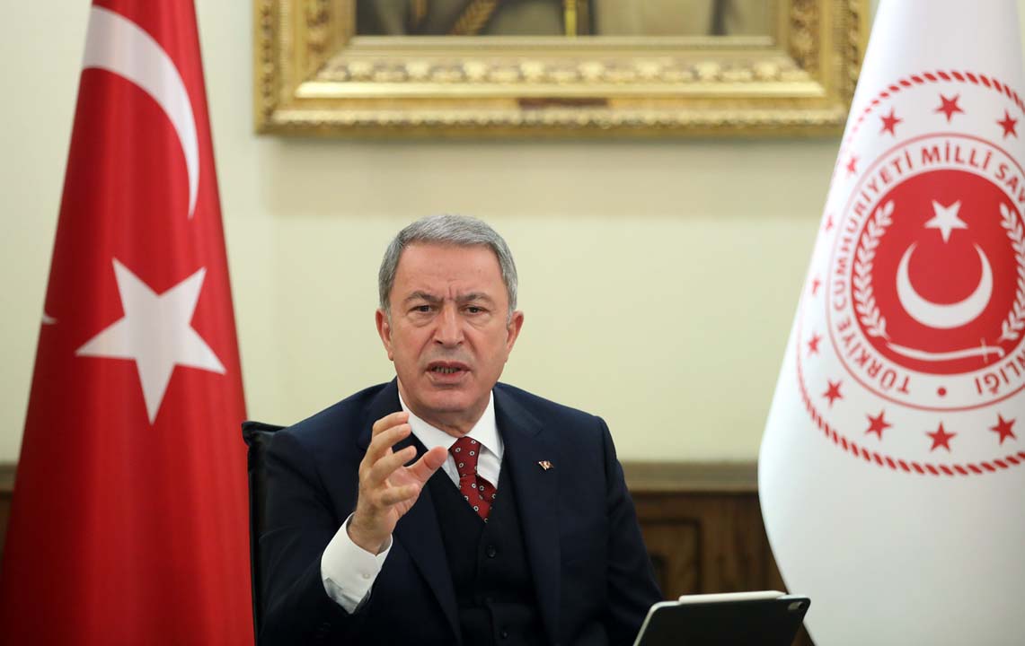 Bakan Akar'dan Deniz Kuvvetleri Günü mesajı : Kararlılıkla korumaya devam edecektir