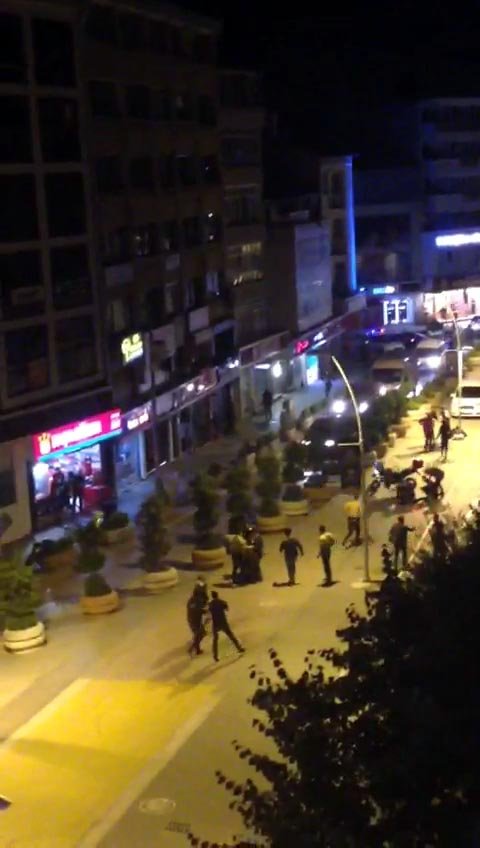 Bolu'da polis ve bekçilere saldırı: 6 yaralı