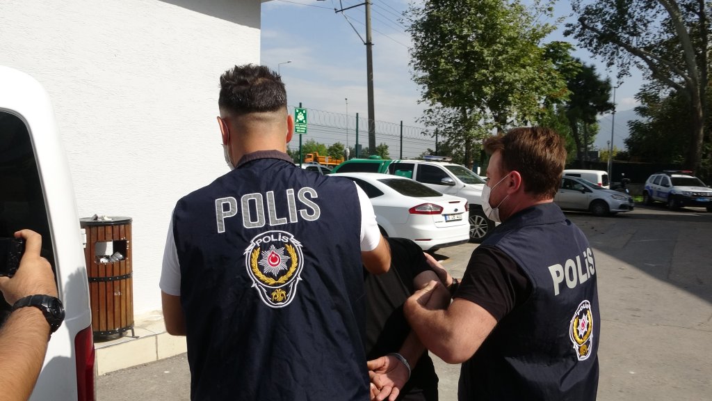 Tacize uğrayan kadın kararını değiştirdi, asansör sapığı gözaltına alındı