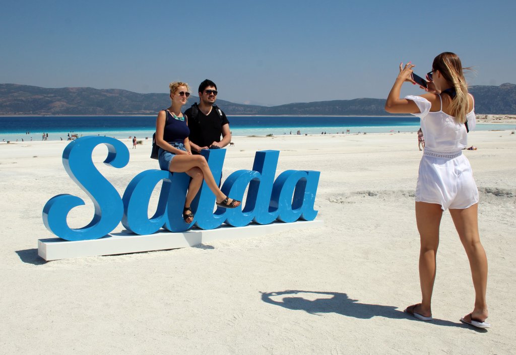 Bakan Kurum'dan Salda Gölü açıklaması