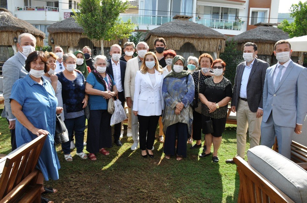 AK Partili Kandemir'den Milas'a ziyaret: Arkanızdayız!