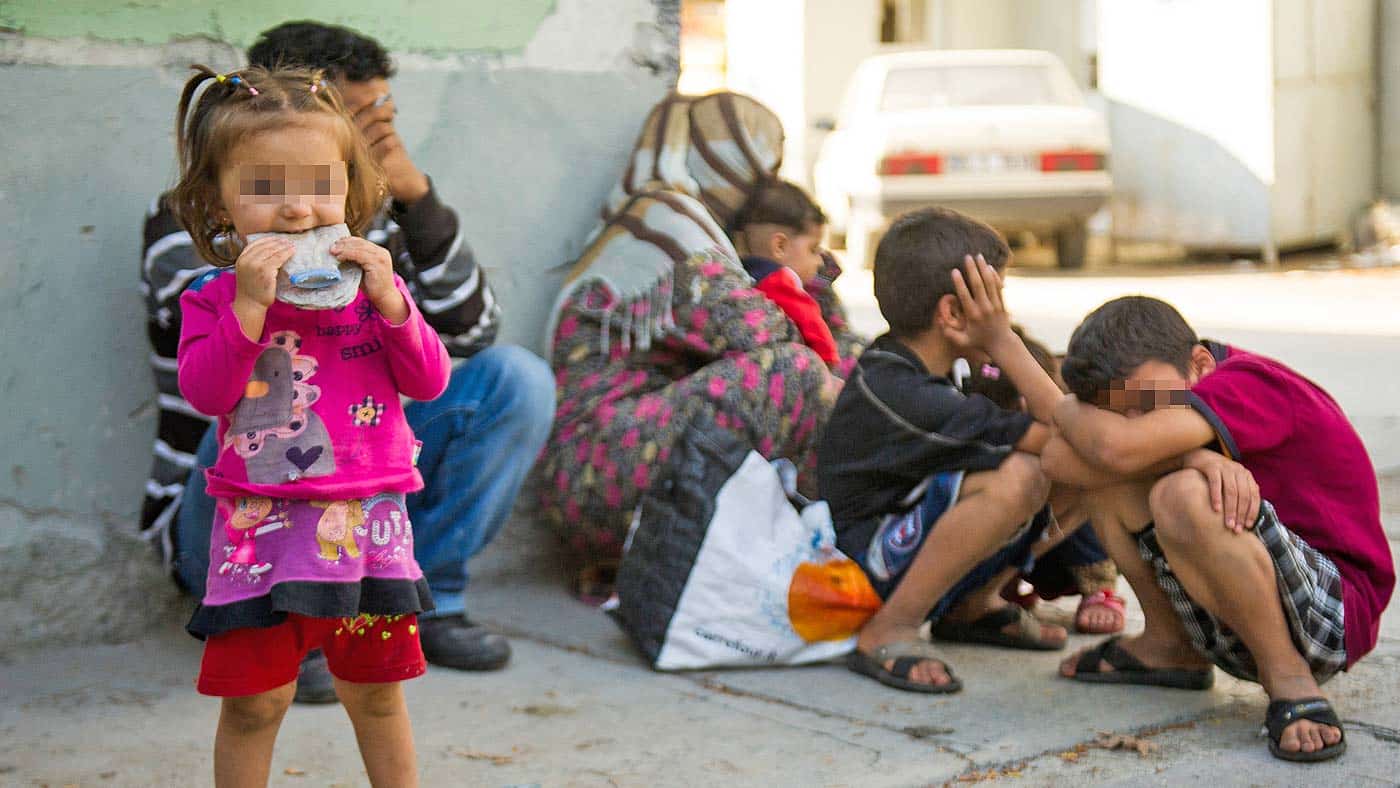 İstanbul'da dilenci operasyonu: 68 çocuk kurtarıldı