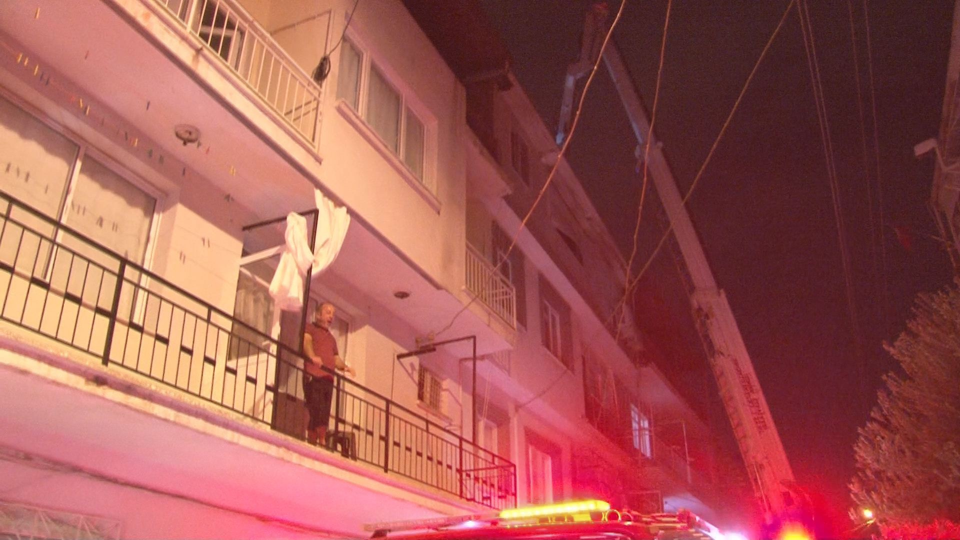 İzmir'de piknik tüpü bomba gibi patladı! Mahalleli ayağa kalktı