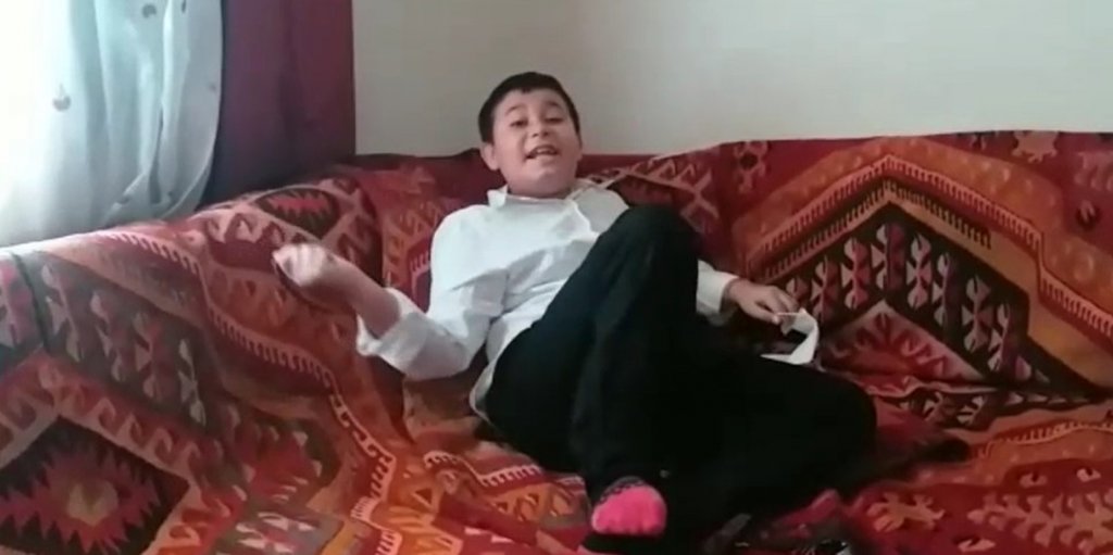 Alanya'da öğrencilerden şiveli koronavirüs uyarısı