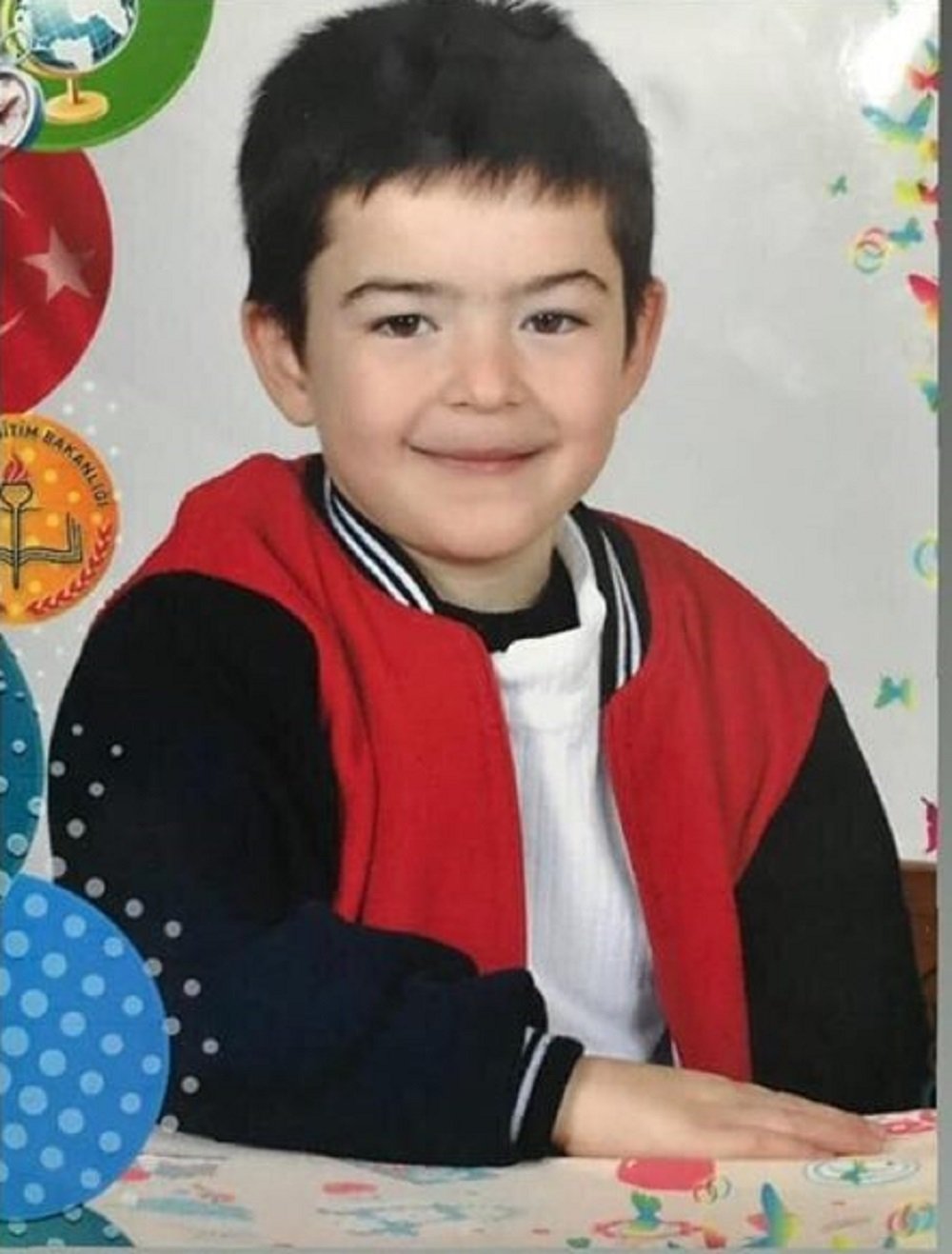 9 yaşındaki kardeşini öldürüp cesedi ilaç tankına atan ağabeyin cezası belli oldu