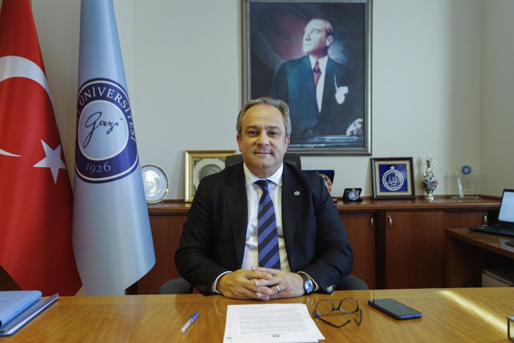 Koronavirüsü iki kez atlatan doktor, vatandaşları uyardı