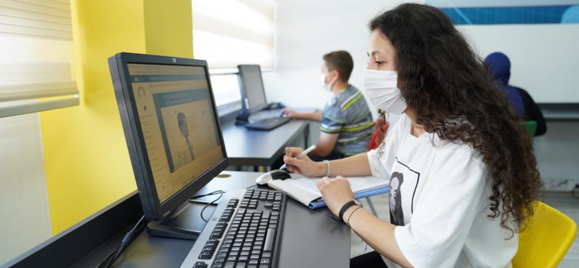 CHPli Özkoç gündemi değerlendirdi: Ermenistan işgali, bölgede kanayan yaramızdır!