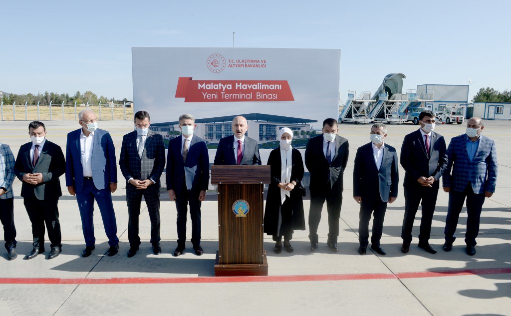 Havayolu taşımacılığında ne durumdayız? Bakan Karaismailoğlu değerlendirdi!