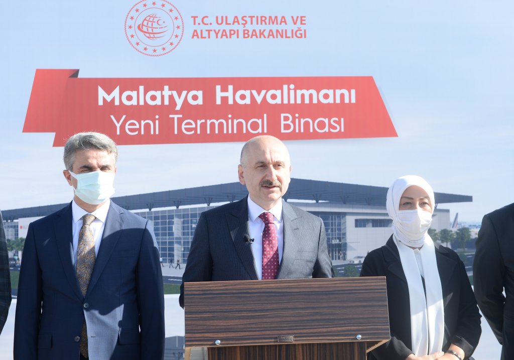 Havayolu taşımacılığında ne durumdayız? Bakan Karaismailoğlu değerlendirdi!