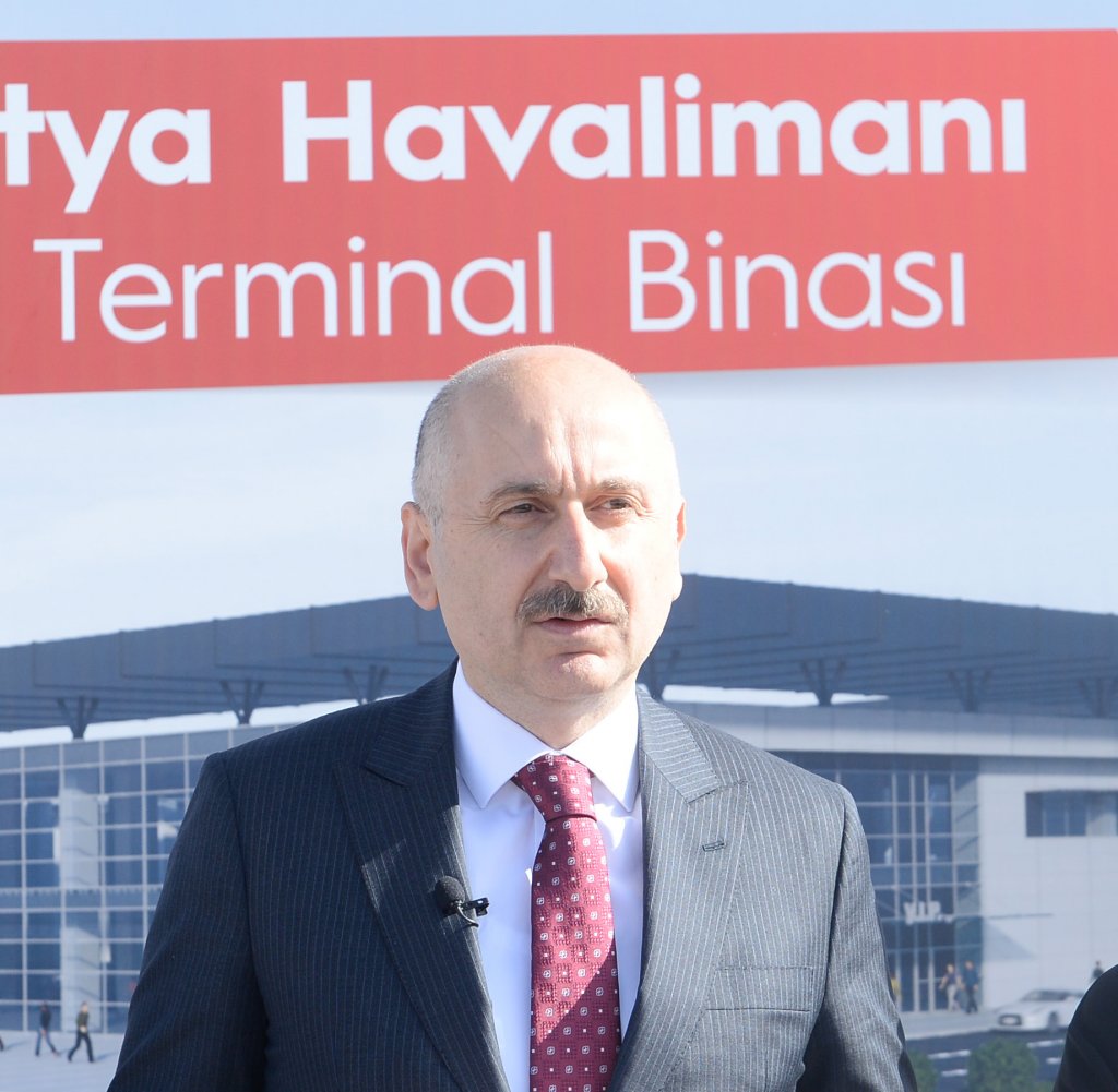 Havayolu taşımacılığında ne durumdayız? Bakan Karaismailoğlu değerlendirdi!