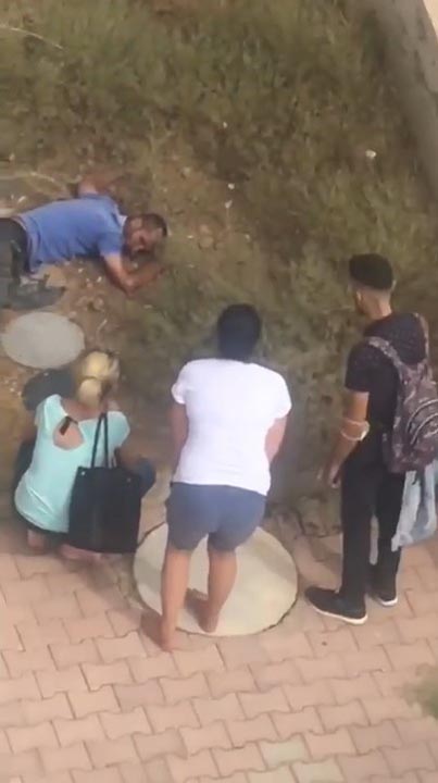 Antalya'da metrelerce yüksekten düşen şahıs ağır yaralandı! O anlar kamerada