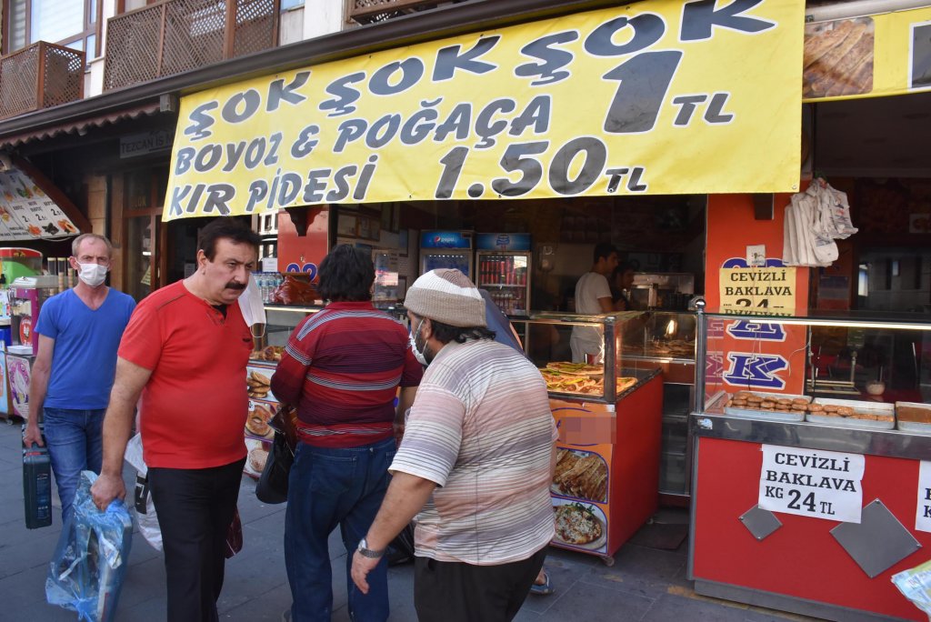 Ucuz kıymalı pideye dikkat: Her yere güvenmeyin!