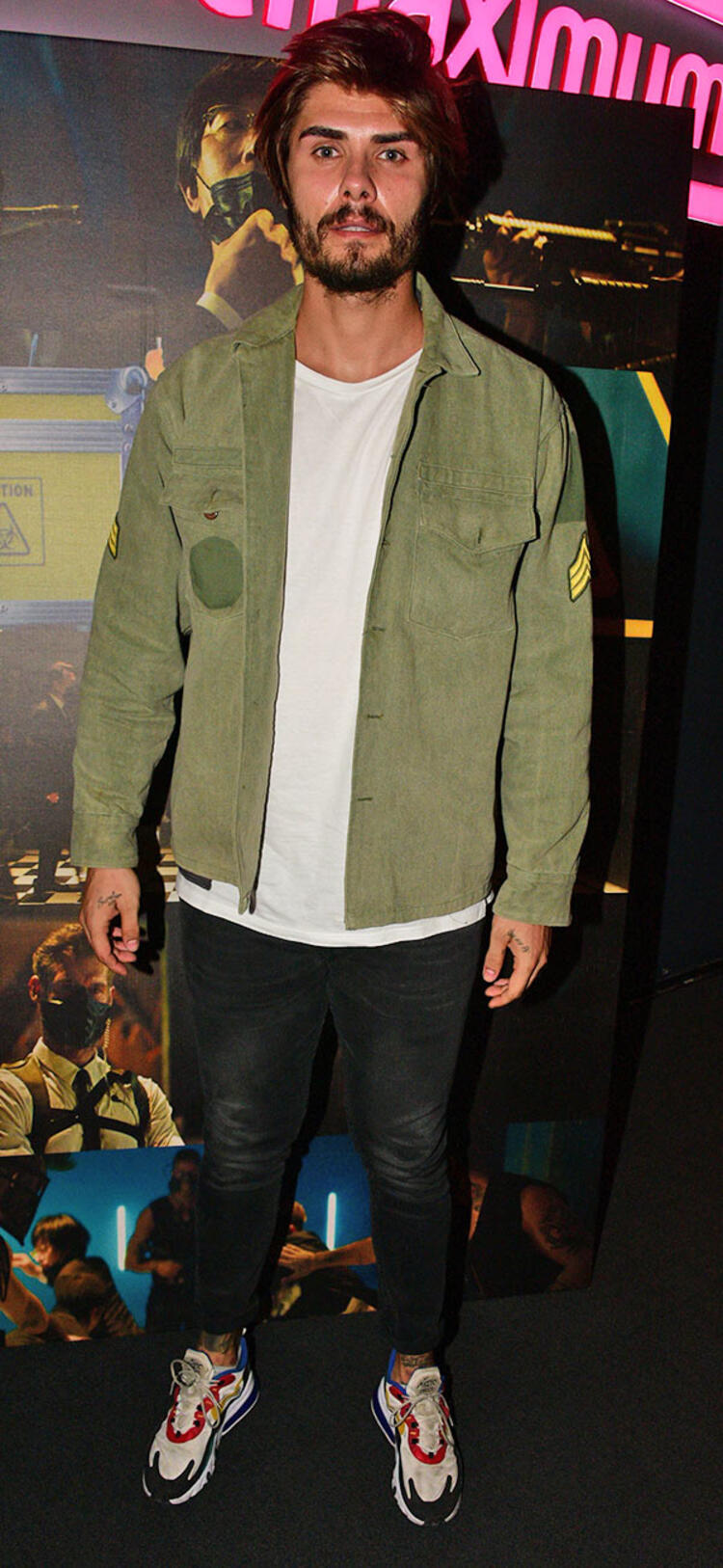 Barış Murat Yağcı ile Nisa Bölükbaşı kutlamaya el ele geldi