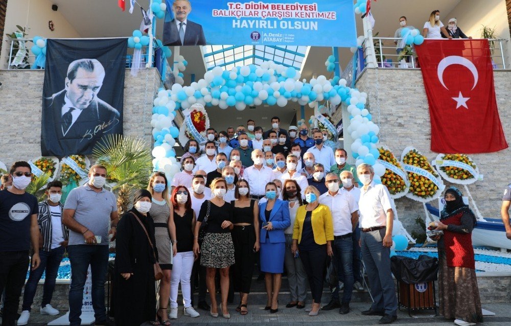 Didim’de projeler durmuyor: Balıkçılar ve Manavlar Çarşısı açıldı