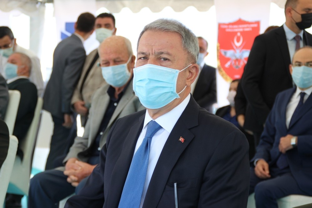 Bakan Akar: Azerbaycan, Ermeni saldırıları karşısında 'yetti gayri artık' dedi