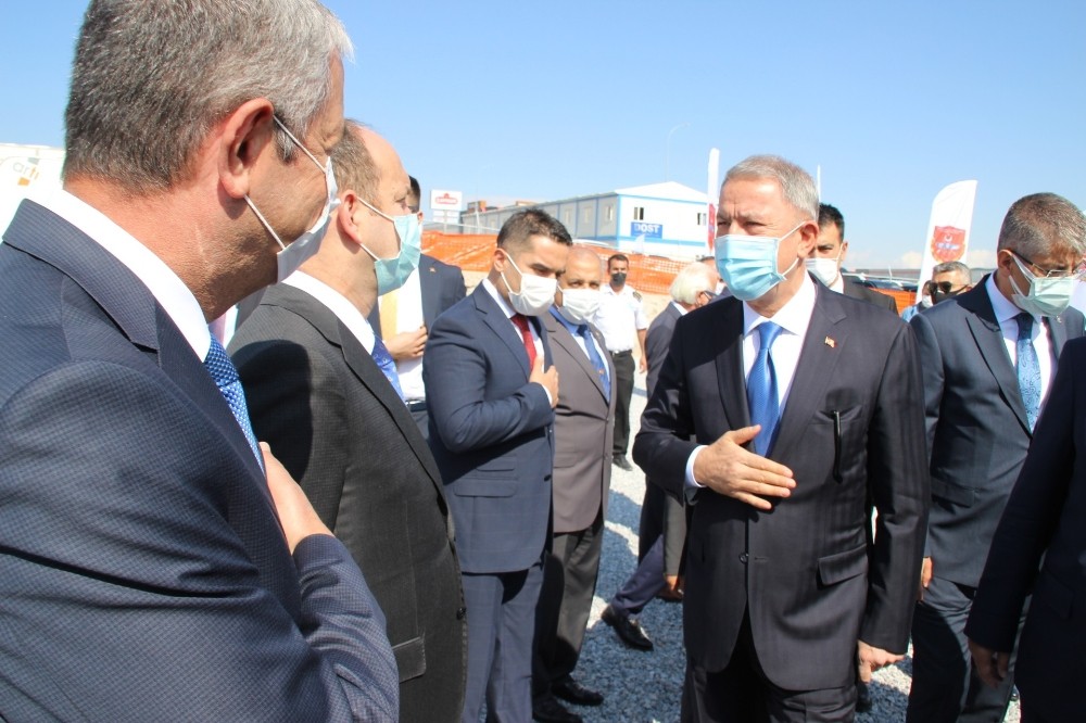 Bakan Akar: Azerbaycan, Ermeni saldırıları karşısında 'yetti gayri artık' dedi