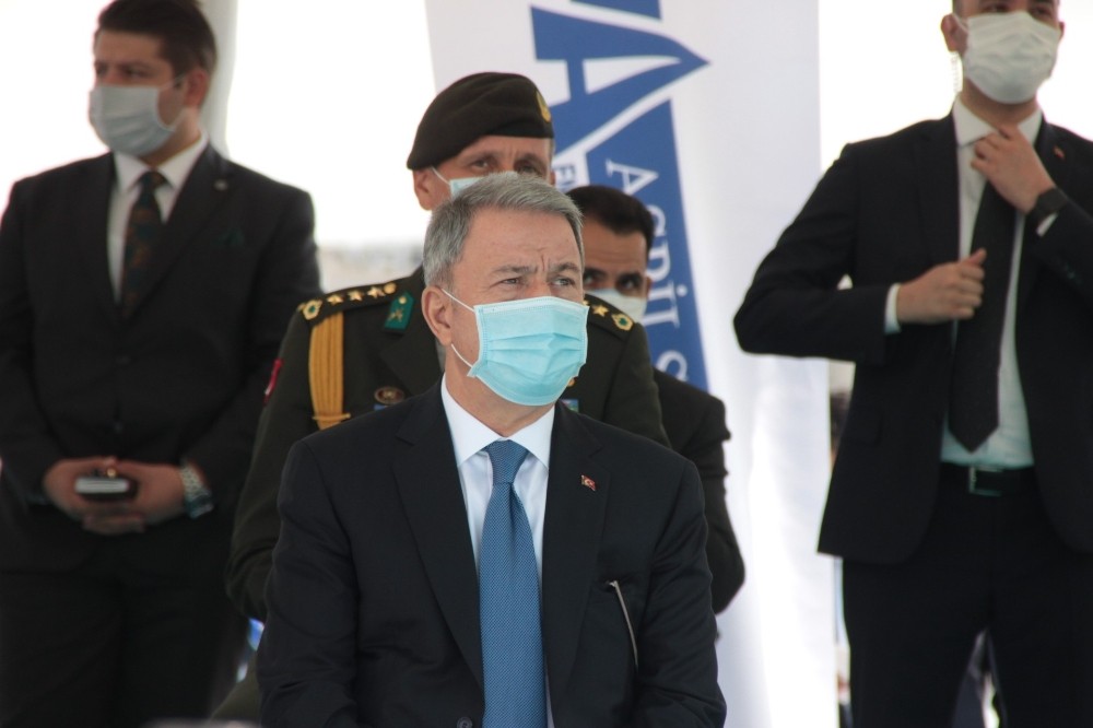 Bakan Akar: Azerbaycan, Ermeni saldırıları karşısında 'yetti gayri artık' dedi