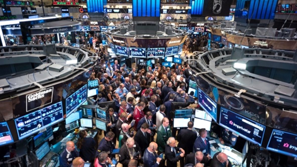 ABD Başkanı Trump'ın koronavirüse yakalanması New York borsasını nasıl etkiledi?