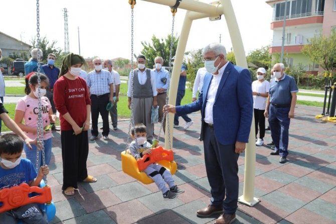 Osman Güder: "AK Parti belediyeciliğinin farkını ortaya koyuyoruz"