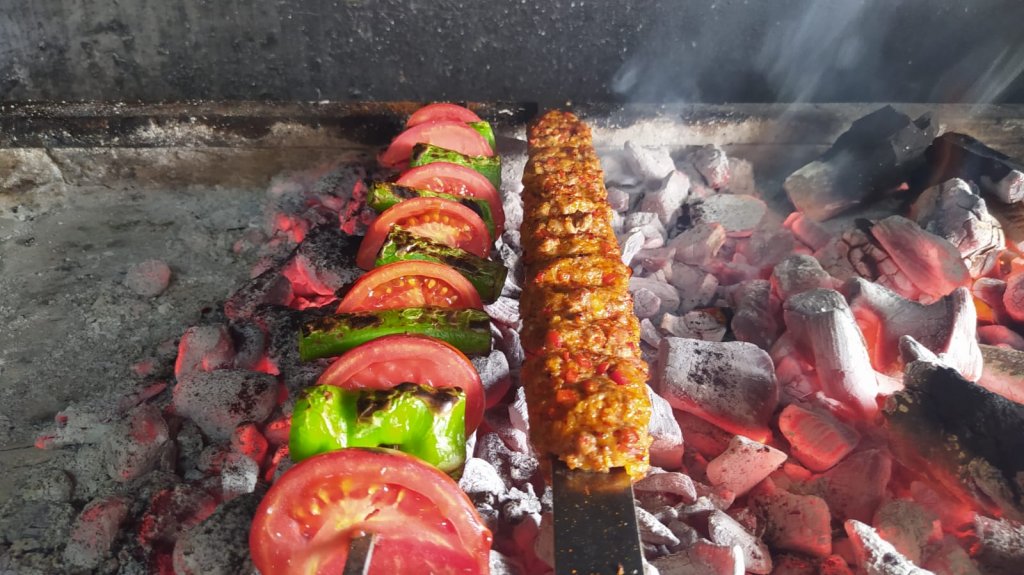 Mersin'e müjde: Tarsus fındık lahmacunu ve kebabı tescillendi