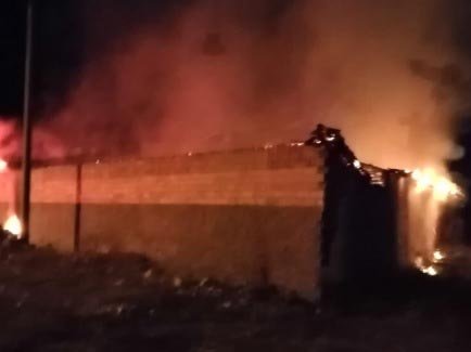 Kütahya'da ahır yangını: 47 koyun telef oldu