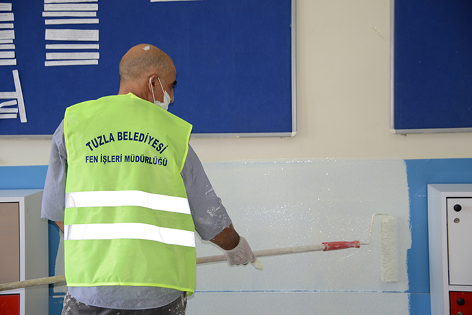 Tuzla'daki okullar, yüz yüze eğitime hazırlıklı başladı!