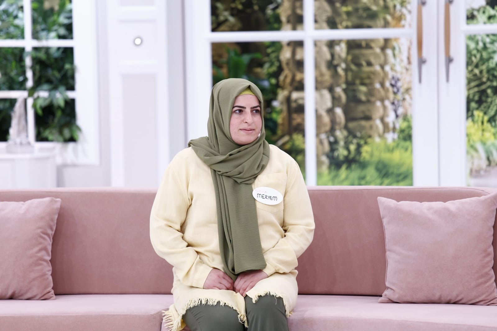 Eşini aldatan adam sevgilisi ile babasını evlendirdi! Meryem Tarım kimdir?