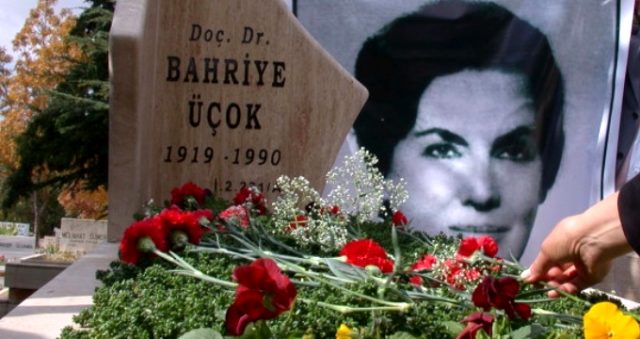 Bahriye Üçok kimdir? Nereli? Nasıl öldü? Nerede ve ne zaman öldü?