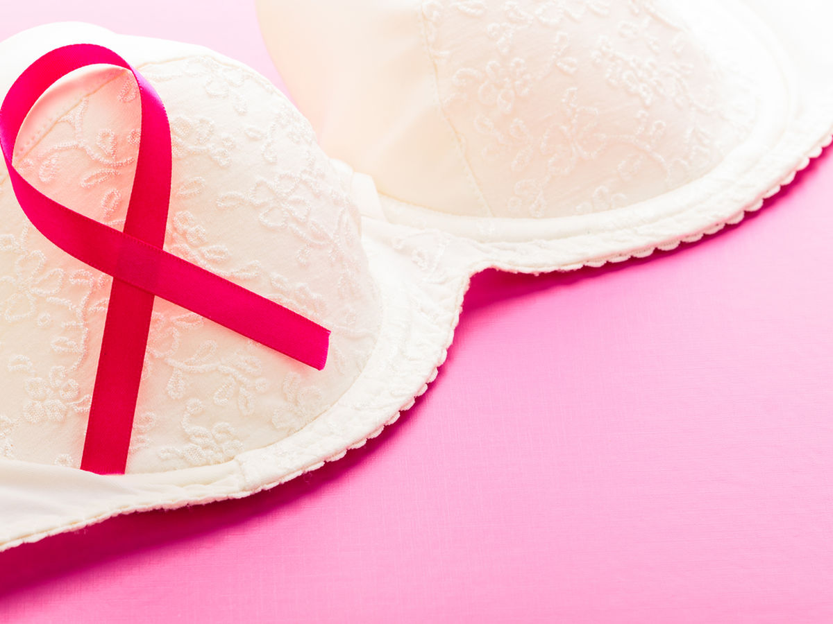 Meme kanserinde yaygın görülen şikayetler nelerdir? Nasıl tedavi edilir?