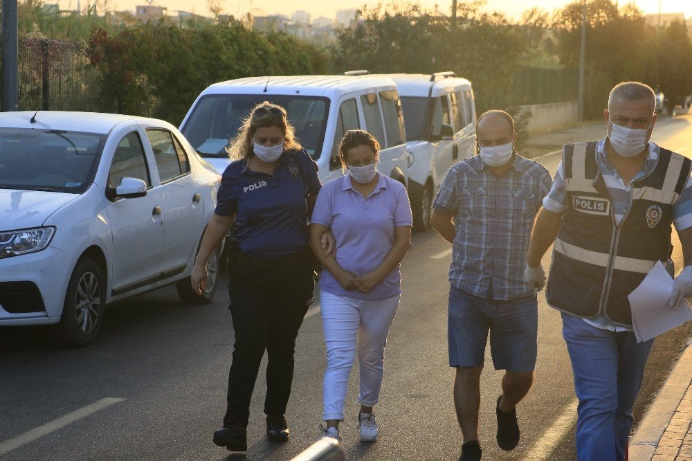 Adana'da merkezli 11 ildeşafak vakti yapılan 'swinger' (eş değiştirmeli fuhuş) operasyonları kapsamında 35 kişi gözaltına alındı. 