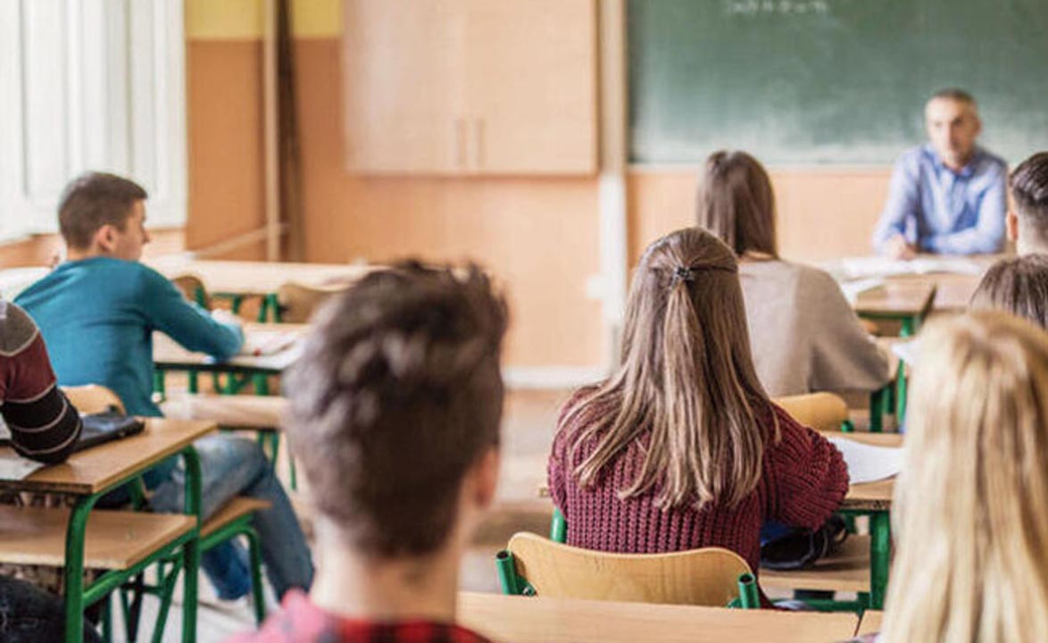 12 Ekim'de hangi sınıflar yüz yüze eğitime başlıyor? 12 Ekim'de okullar açılıyor mu?