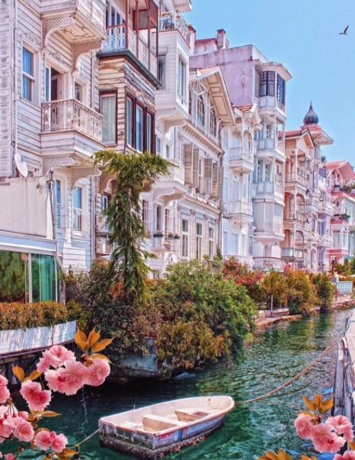 Arnavutköy 'Dünyanın en havalı semtleri' listesine adını yazdırdı