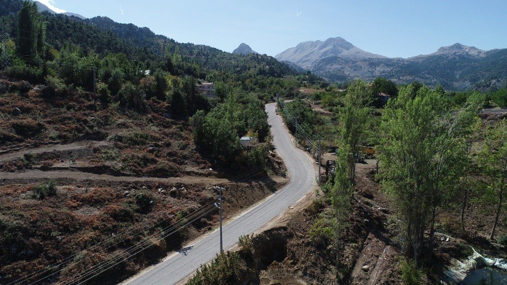 Konyaaltı’nda yayla yolları asfalt ile kaplandı