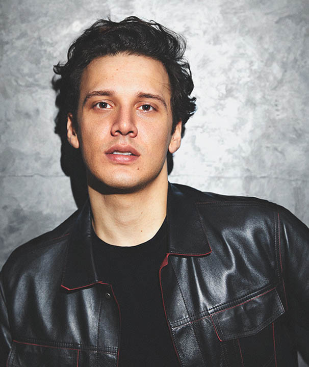 Şarkıcı Edis, Alya dizisinden 800 Bin TL alacak!