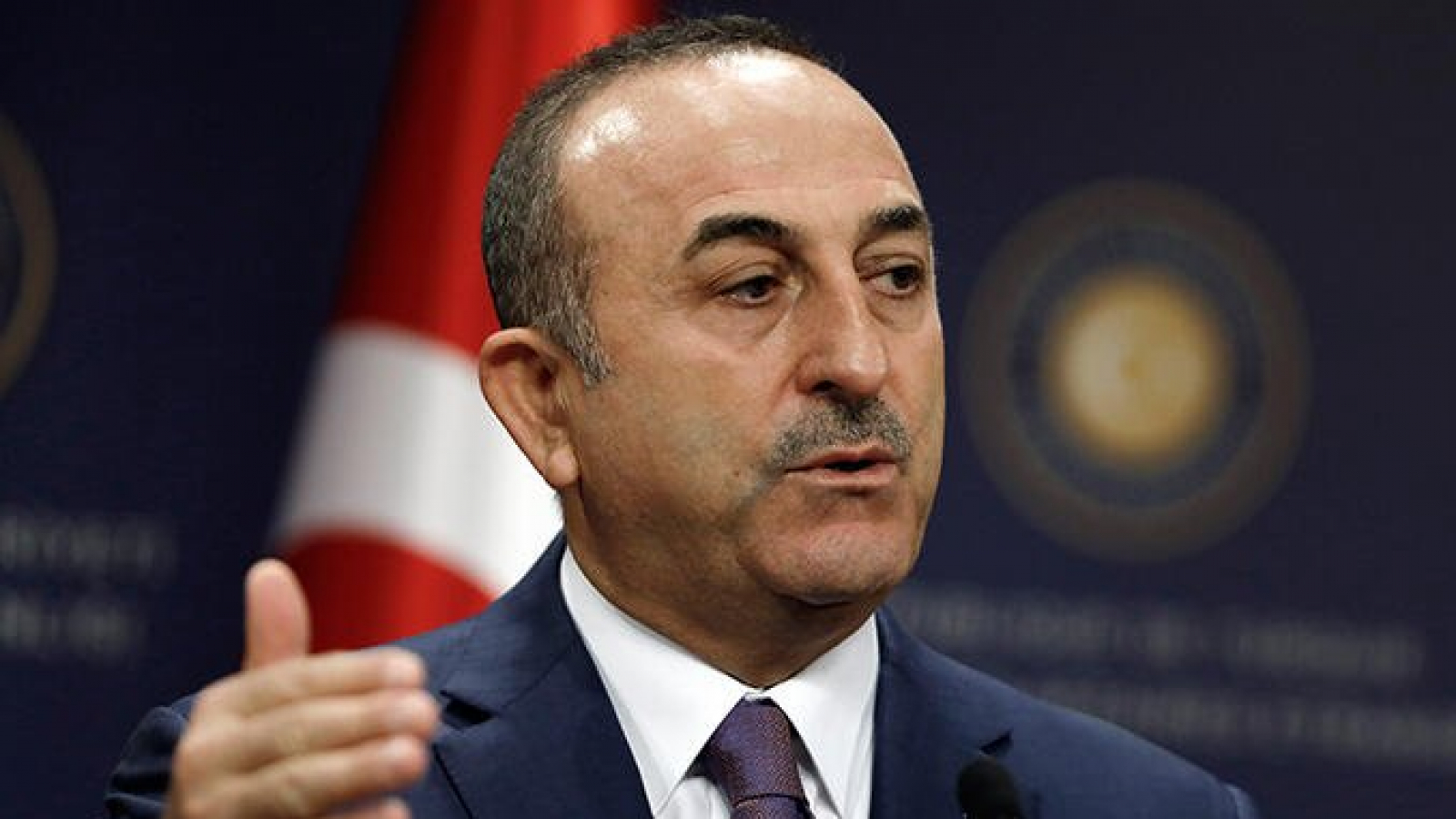 Bakan Çavuşoğlu'ndan Kıbrıslı Rumlara sert çıkış!