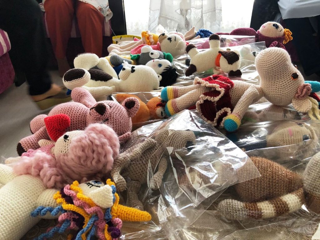 Sakarya'dan Azerbaycanlı çocuklara oyuncak sürprizi