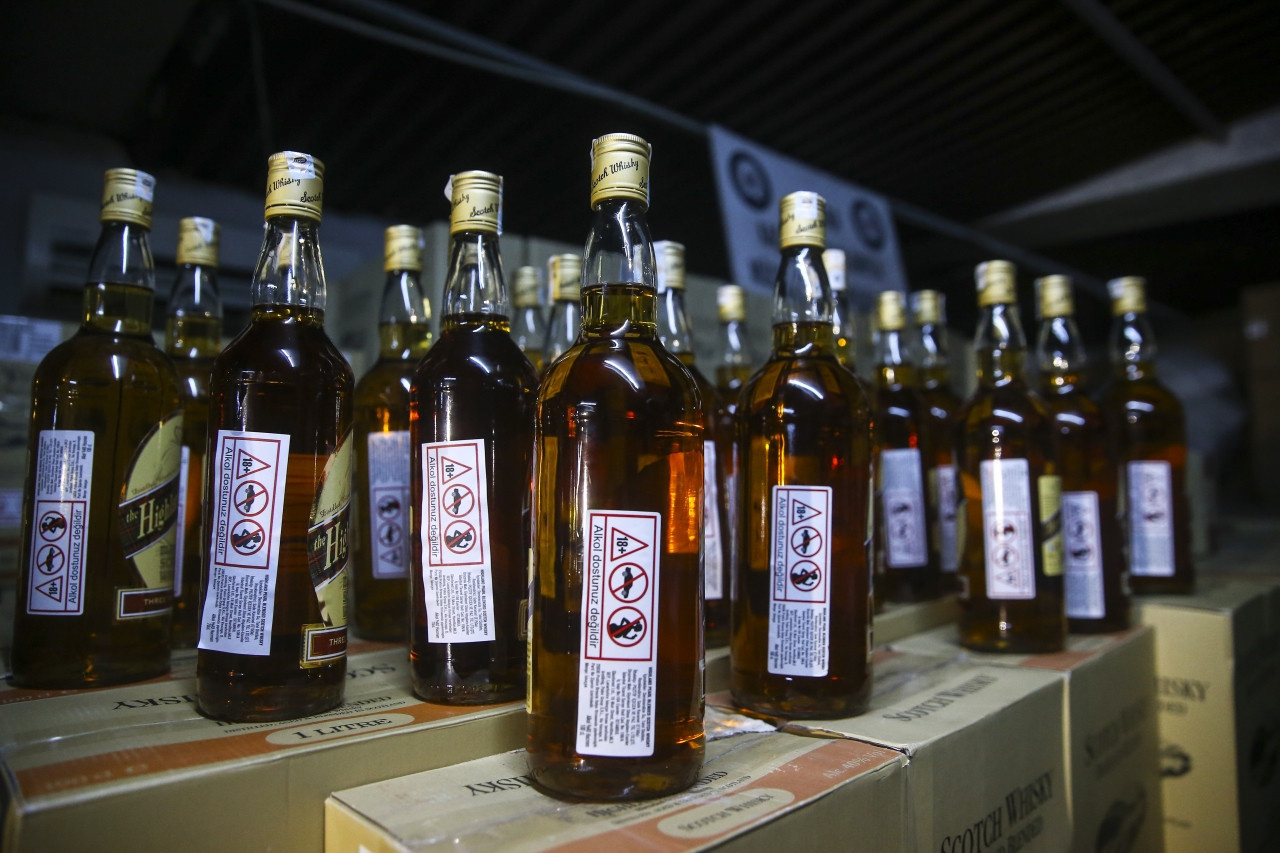 Sahte içki nedir? Nasıl anlaşılır? Sahte içki zehirlenmesinin belirtileri nelerdir?