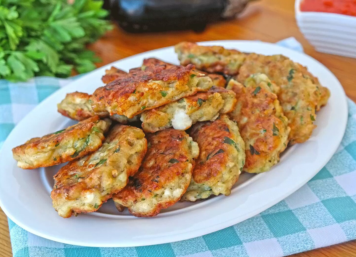 Mücver tarifi, malzemeleri, yapılışı! Mücver nasıl yapılır?