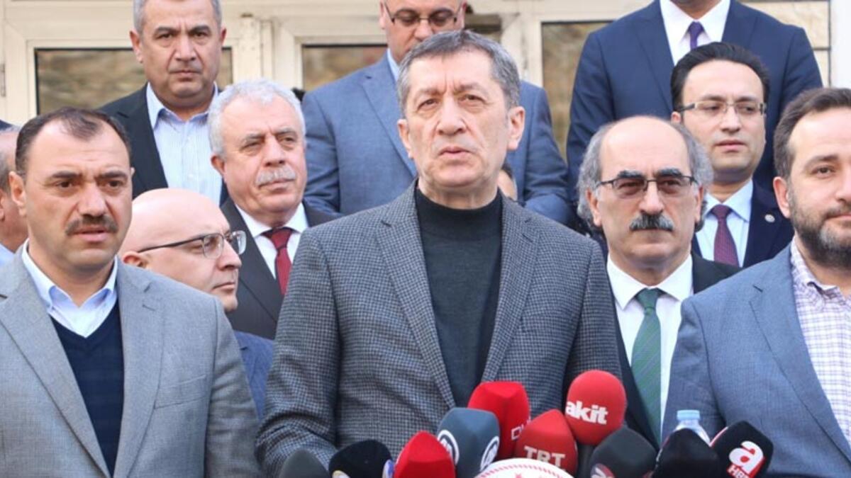 Milli Eğitim Bakanı Selçuk'tan tablet açıklaması