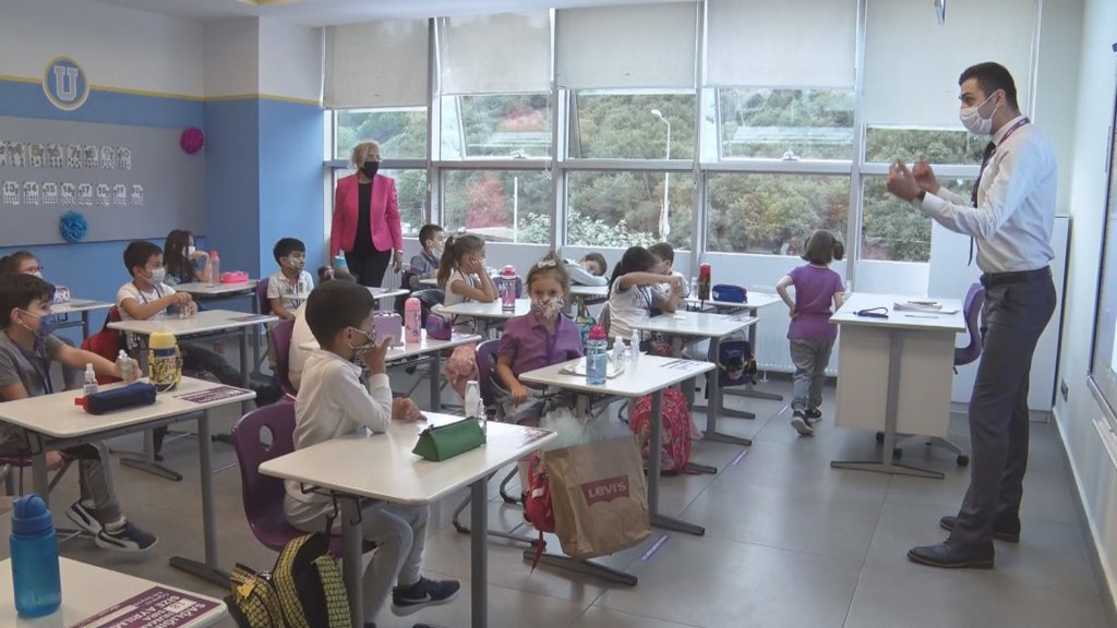 Milli Eğitim Bakanı Selçuk'tan tablet açıklaması